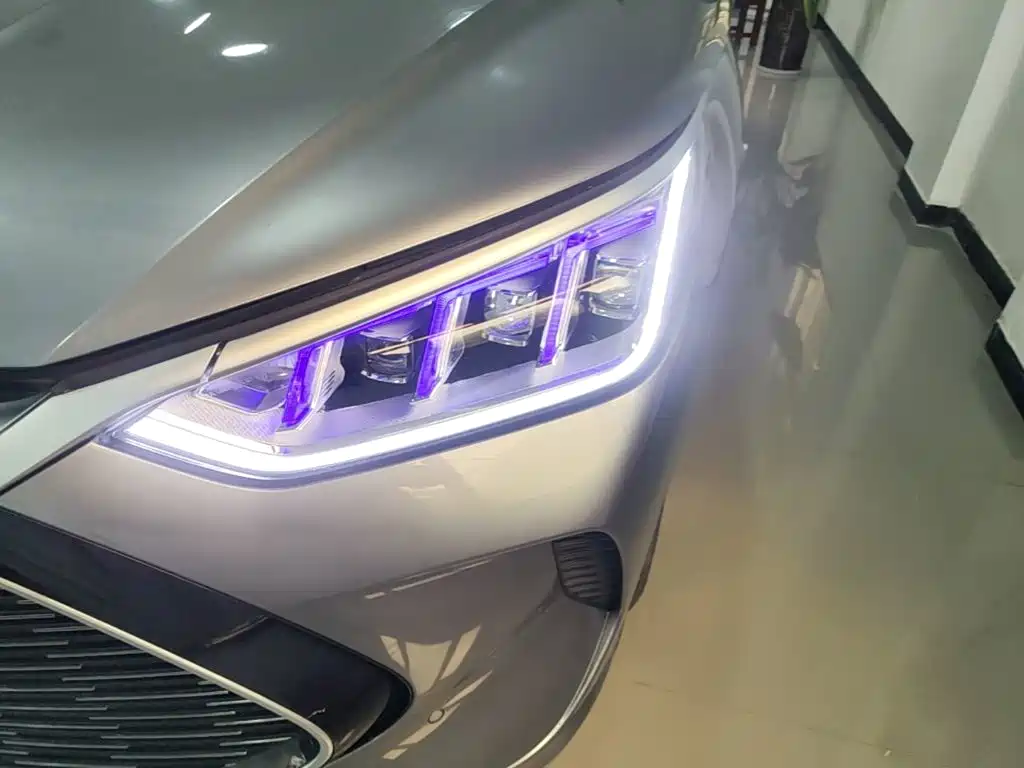 BYD Song PLUS New Energy 2022 — фото 24