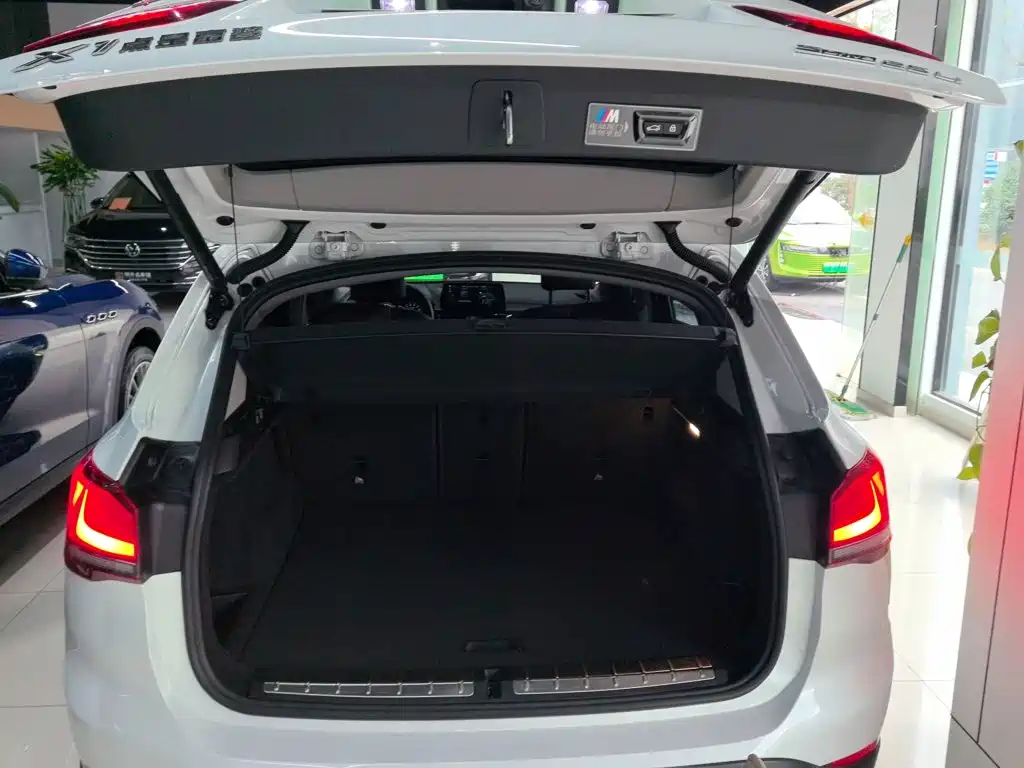 BMW X1 2022 — фото 9