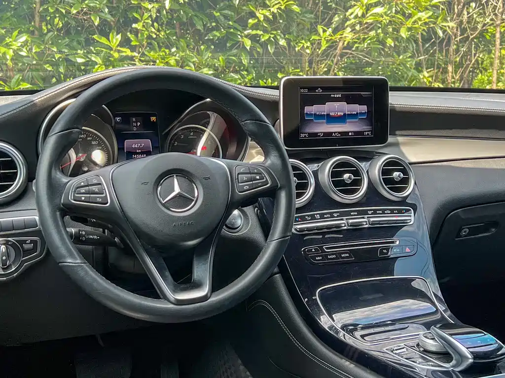 Mercedes-Benz GLC Coupe 2019 — фото 11
