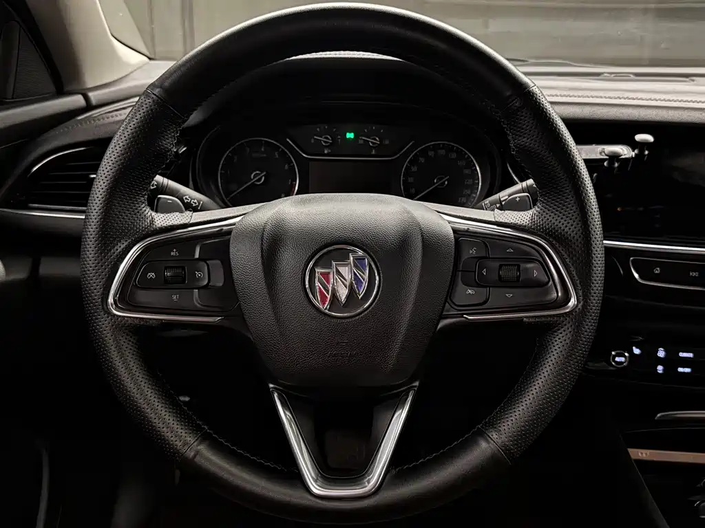 Buick Regal 2022 — фото 11