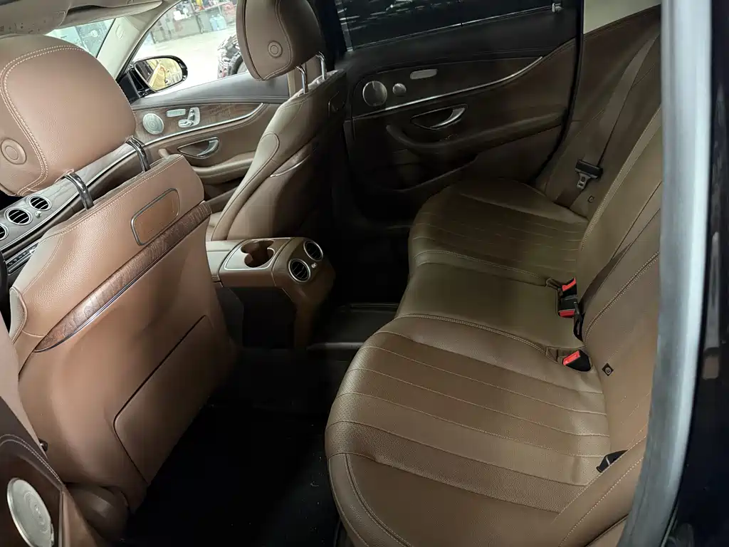 Mercedes-Benz E-Class 2018