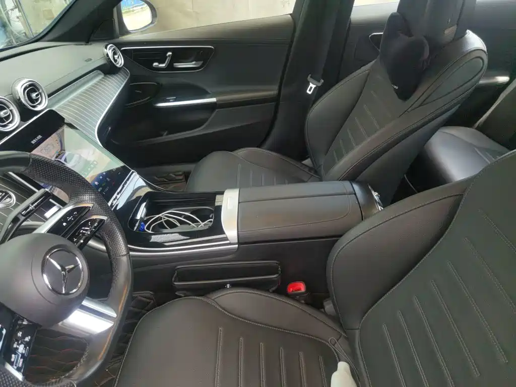 Mercedes-Benz C-Class 2023 — фото 8