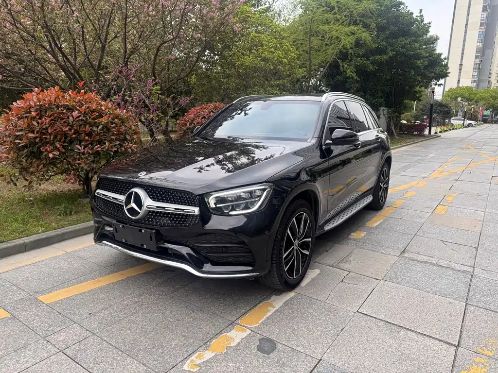 Mercedes-Benz GLC 2020 — фото 1
