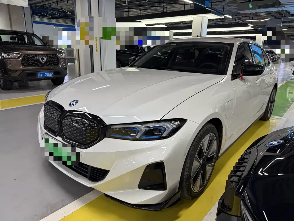 BMW i3 2025