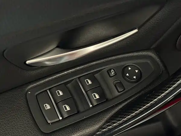 BMW 3 Series 2016
