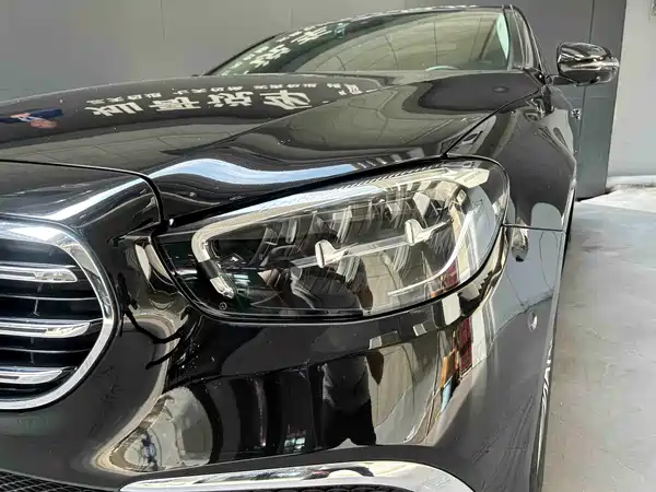 Mercedes-Benz E-Class 2023