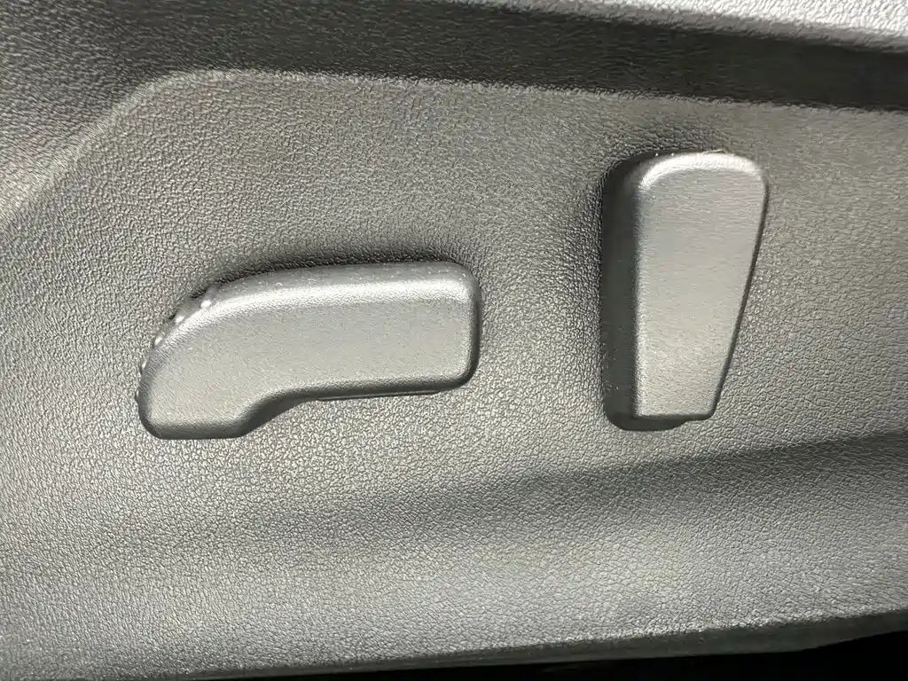 Subaru Forester 2022 — фото 13