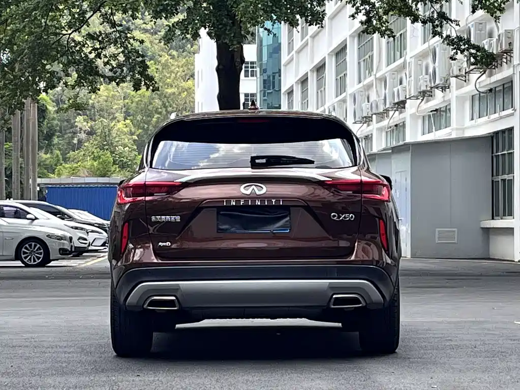 Infiniti QX50 2023 — фото 16
