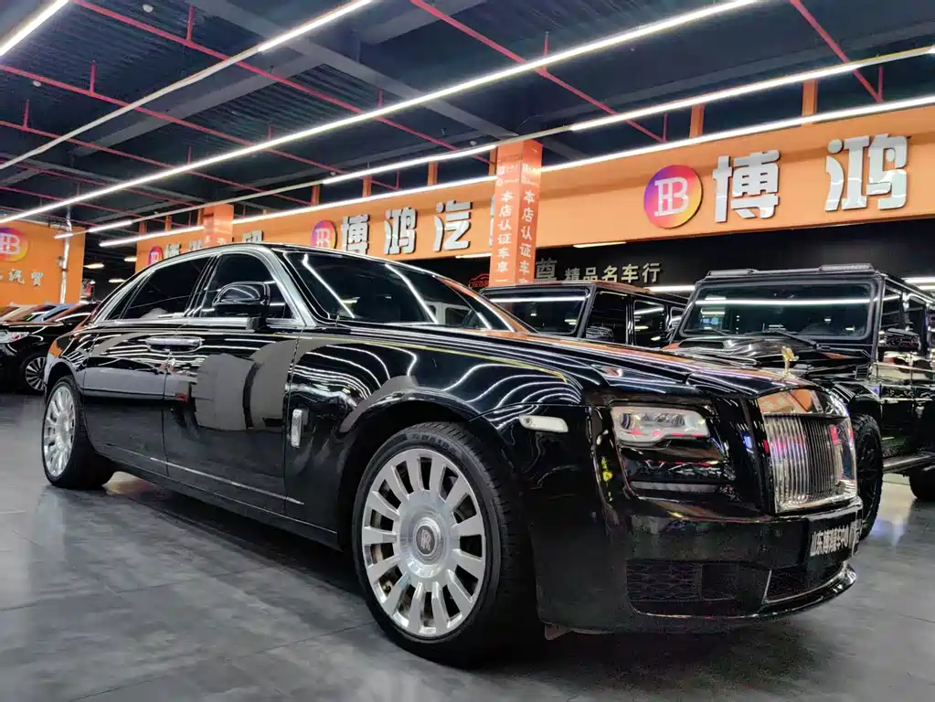 Rolls-Royce Ghost 2015 — фото 3
