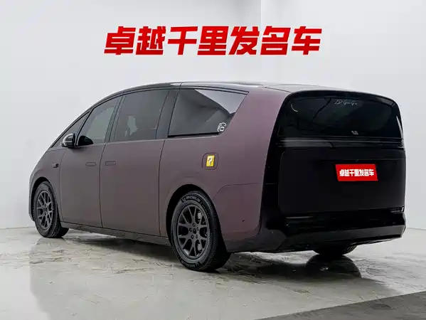 Li Auto MEGA 2024