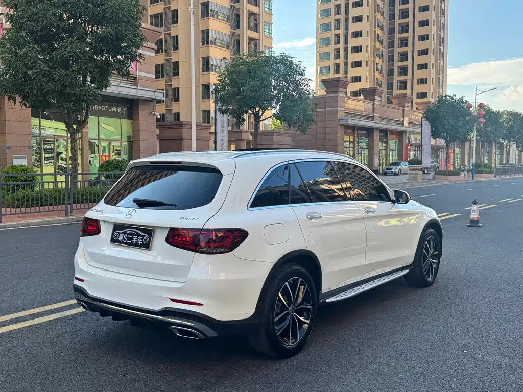 Mercedes-Benz GLC 2021