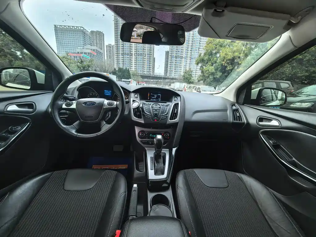 Ford Focus 2013