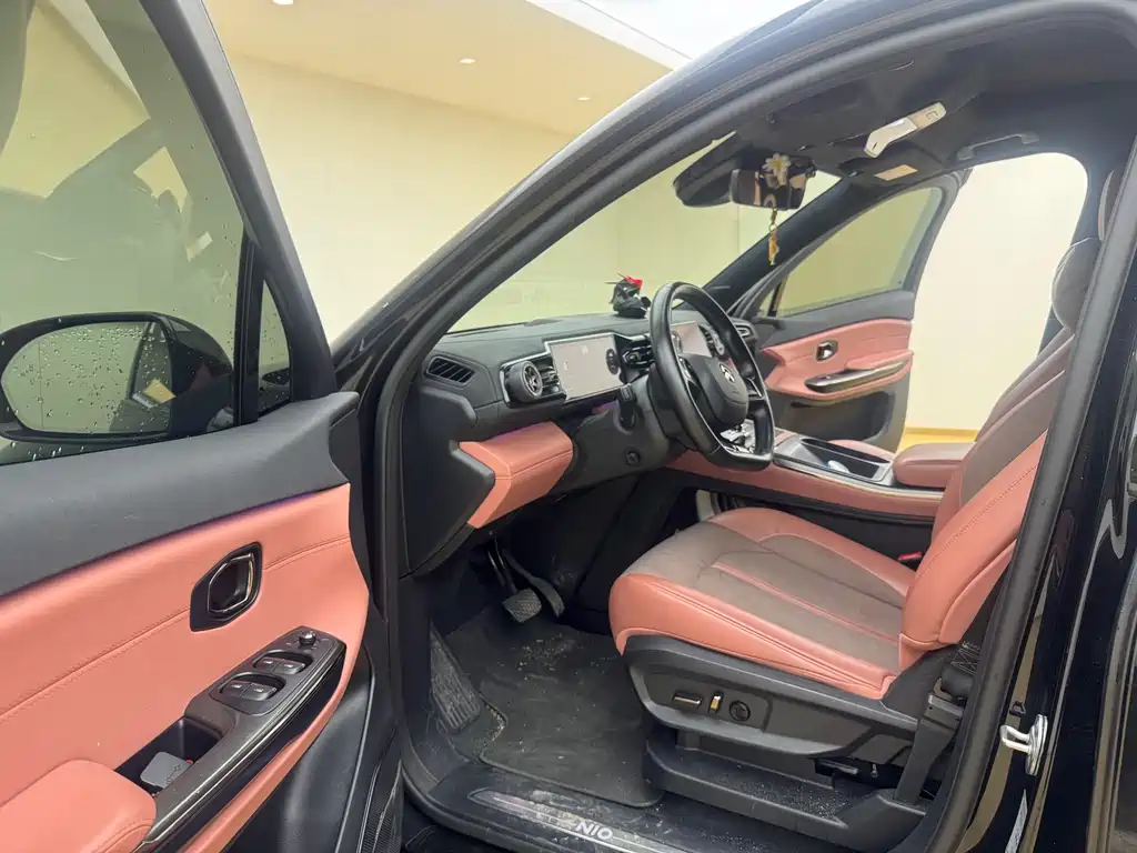 NIO EC6 2021