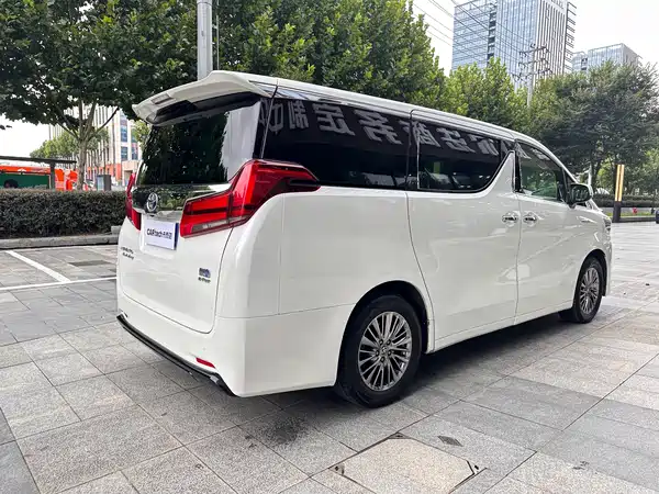 Toyota Alphard 2019
