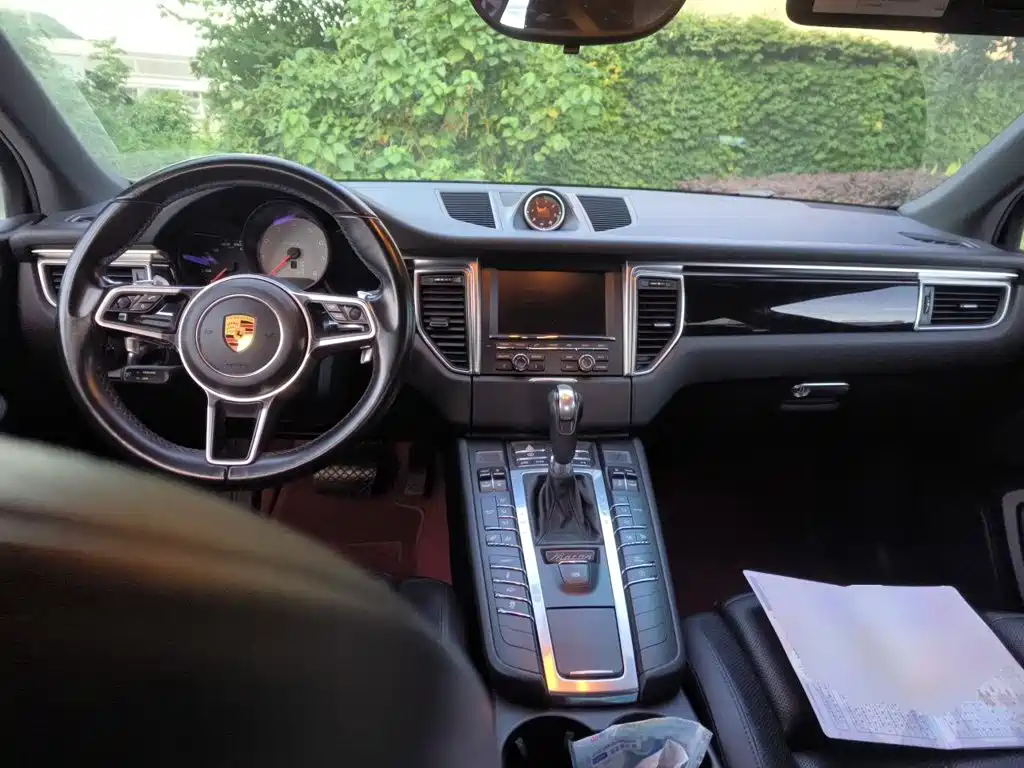 Porsche Macan 2015