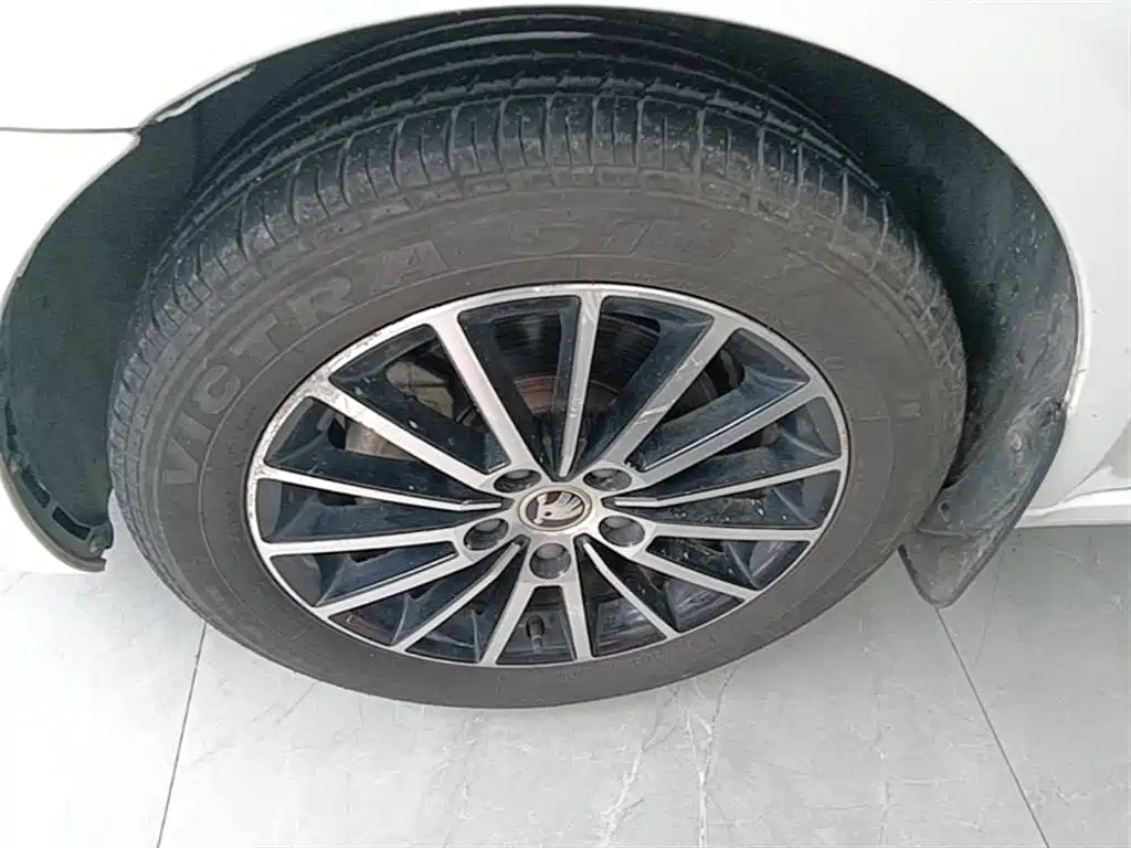 Skoda Octavia 2020 — фото 23