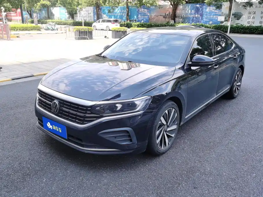 Volkswagen Passat 2024