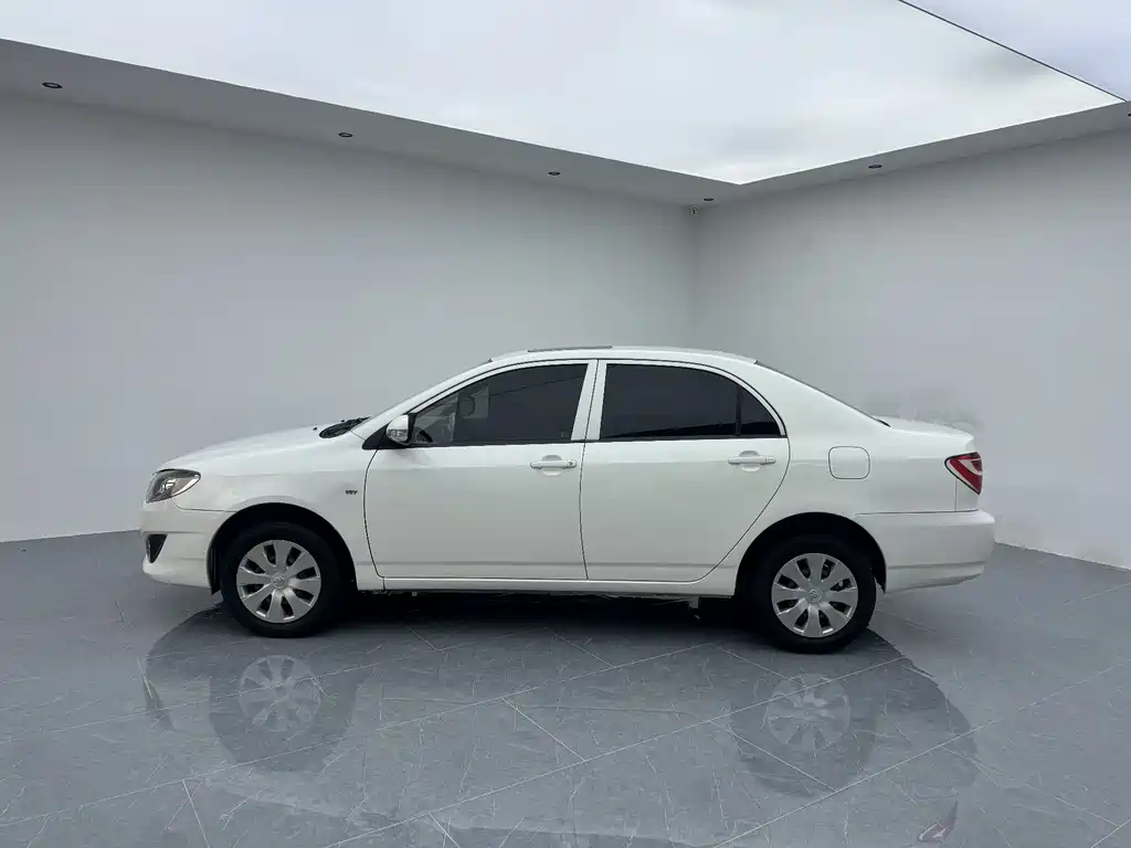 Toyota Corolla 2016 — фото 12