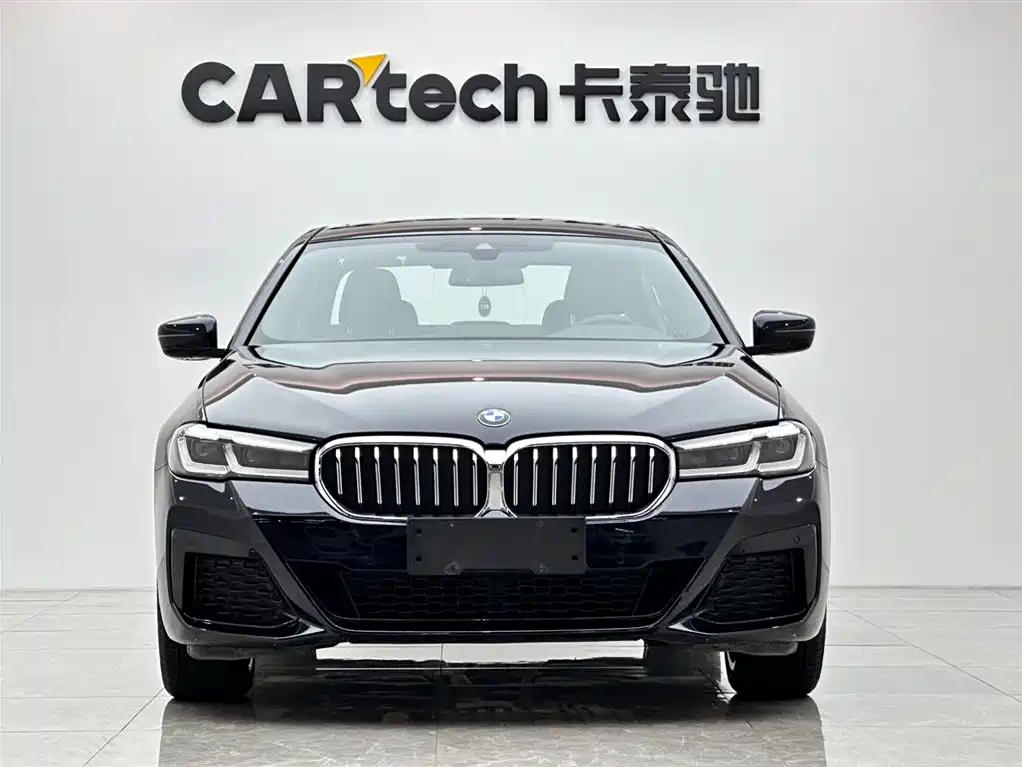 BMW 5 Series 2023