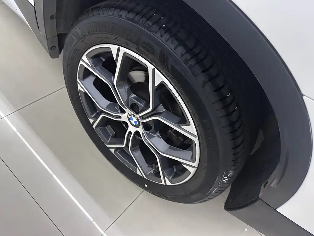 BMW X1 2022 — фото 10