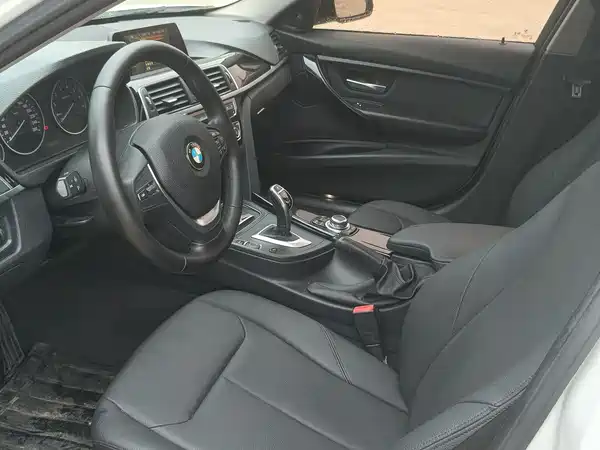 BMW 3 Series 2017