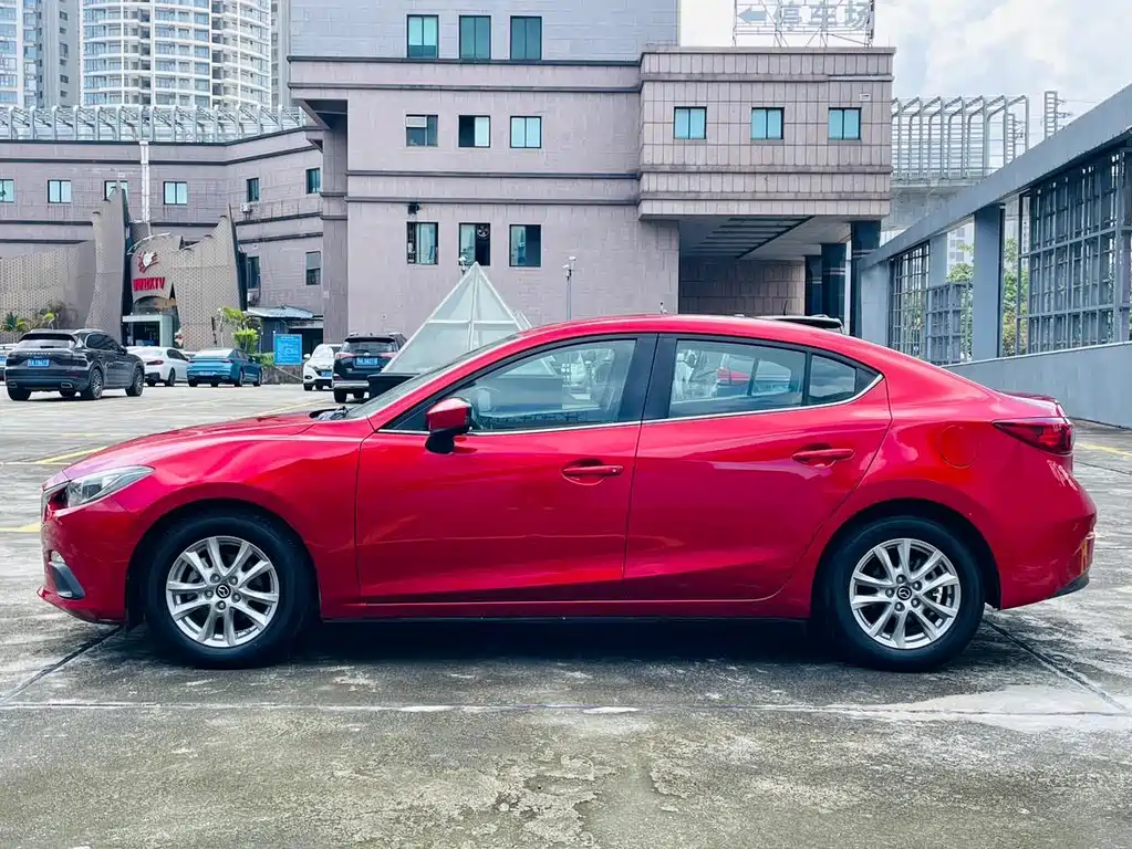 Mazda 3 Axela 2014 — фото 26