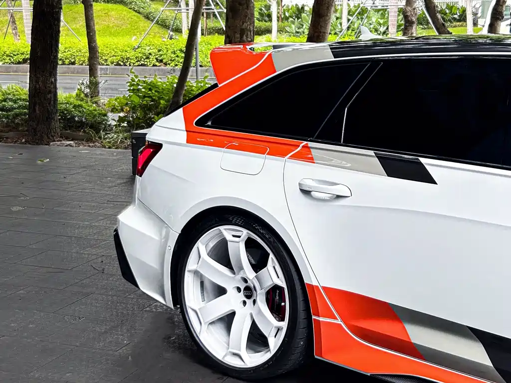 Audi RS 6 2025