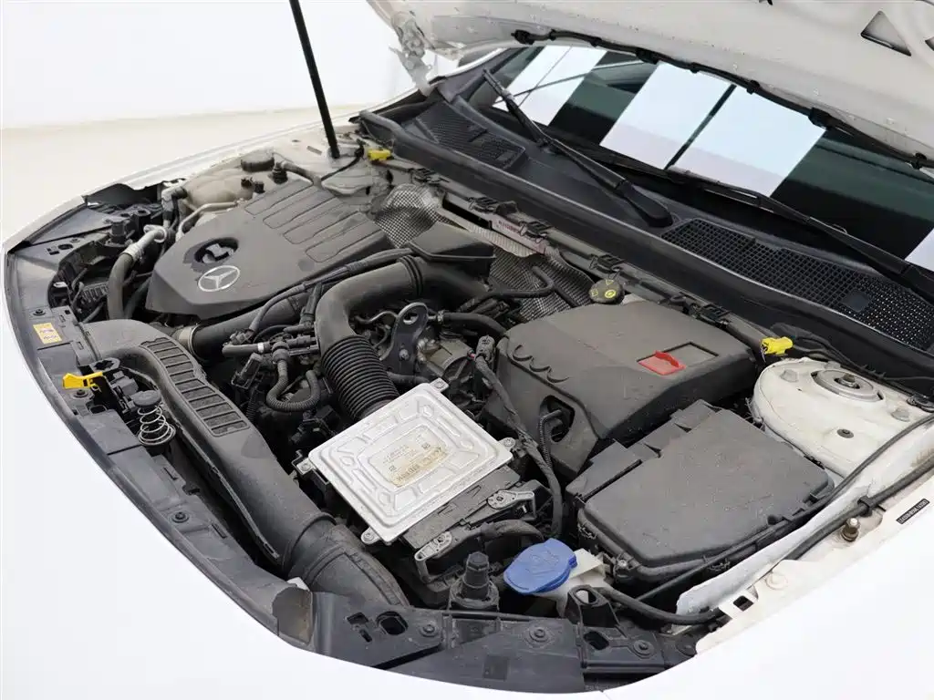Mercedes-Benz A-Class 2021 — фото 20