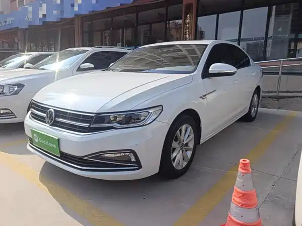 Volkswagen Bora 2021