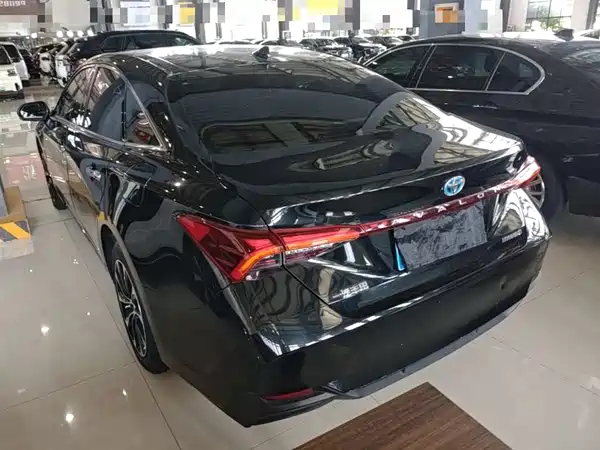 Toyota Avalon 2022