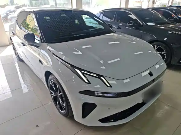 Lynk & Co 07 EM-P 2026