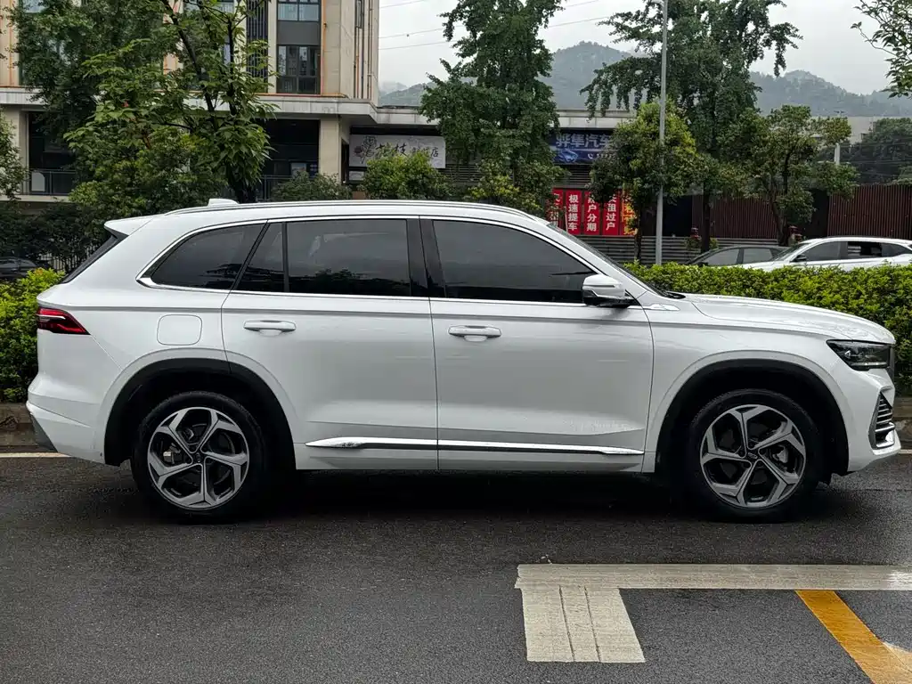 Geely Xingyue L 2022 — фото 26
