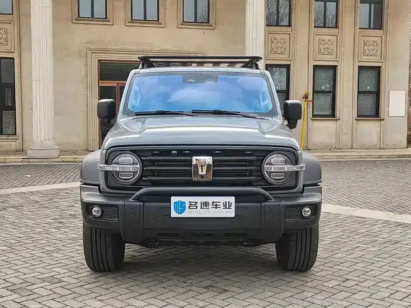 Tank 300 2021