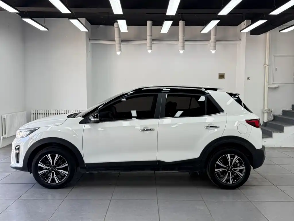 Kia KX1 2022 — фото 7