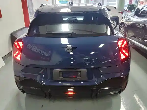 MINI Aceman 2025