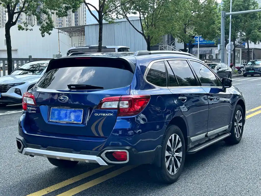 Subaru Outback 2016 — фото 6