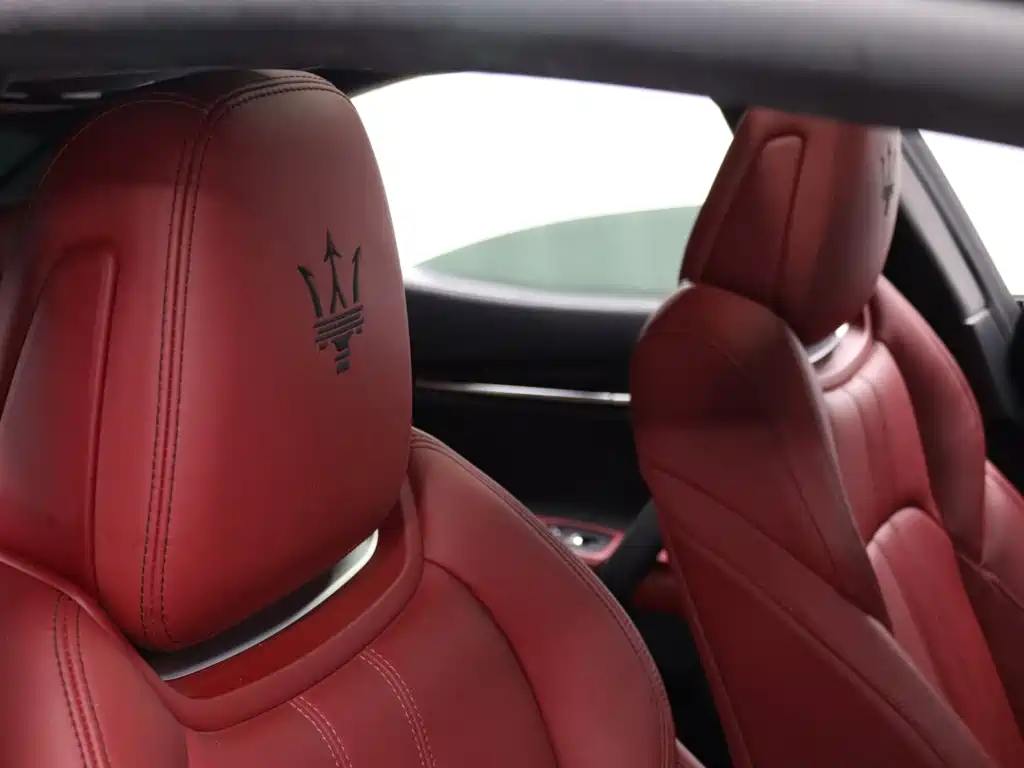 Maserati Ghibli 2024 — фото 22