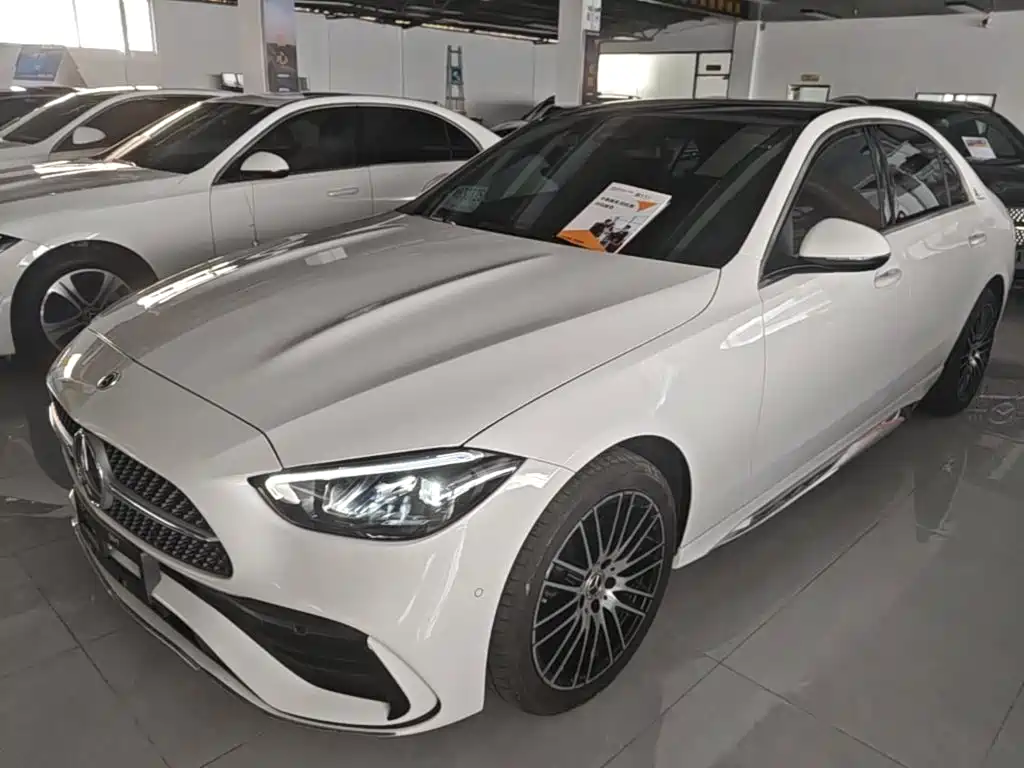 Mercedes-Benz C-Class 2025
