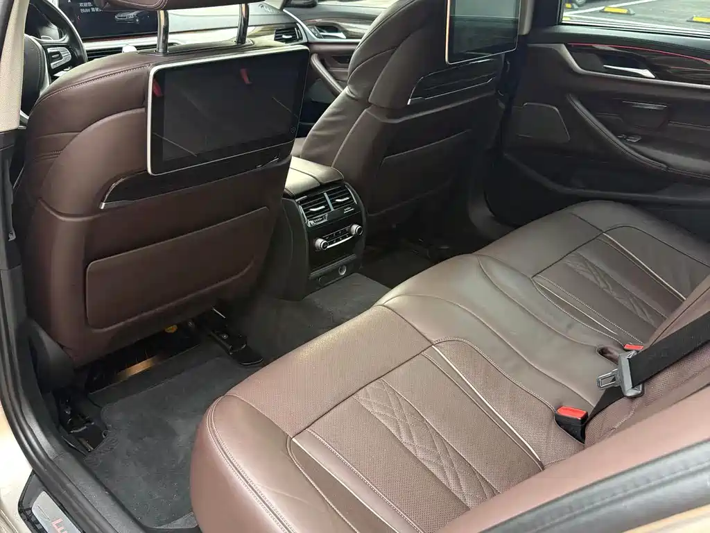 BMW 5 Series 2018