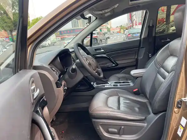 GAC Trumpchi GS4 2016