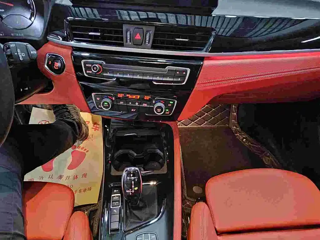 BMW X2 2023 — фото 12