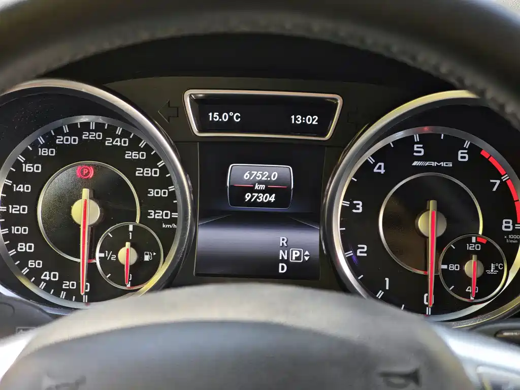 Mercedes-Benz M-Class AMG 2014 — фото 15