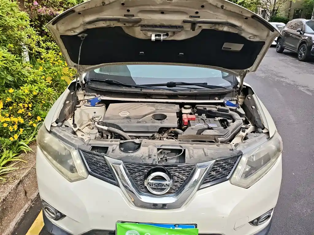 Nissan X-Trail 2014 — фото 11
