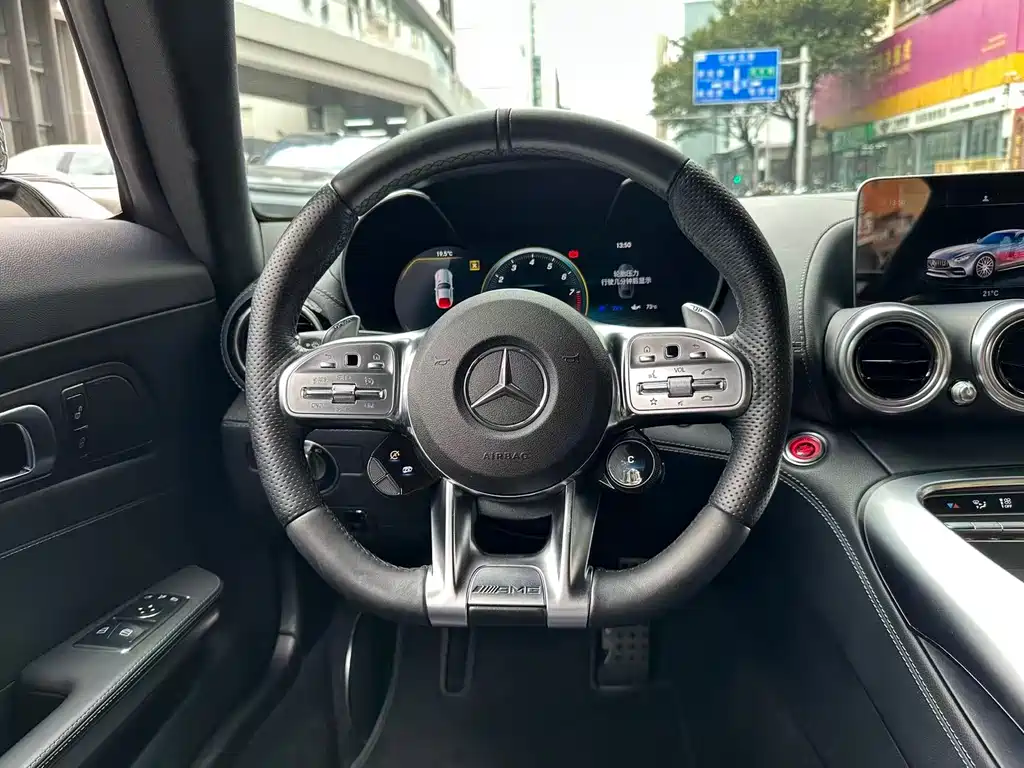 Mercedes-Benz AMG GT 2020 — фото 8