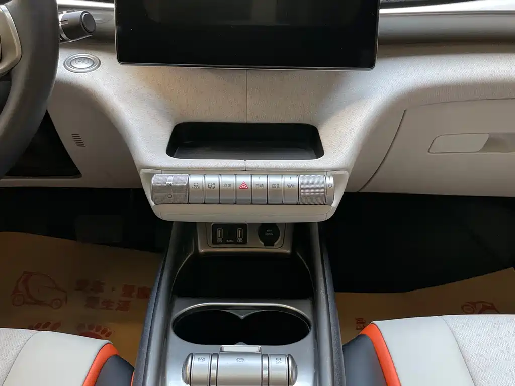 BYD Dolphin 2023 — фото 18