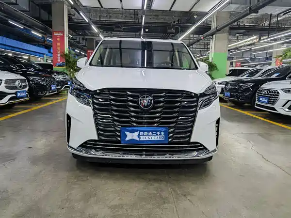 Buick GL8 2023