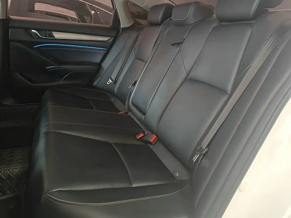 Honda Inspire 2020 — фото 17
