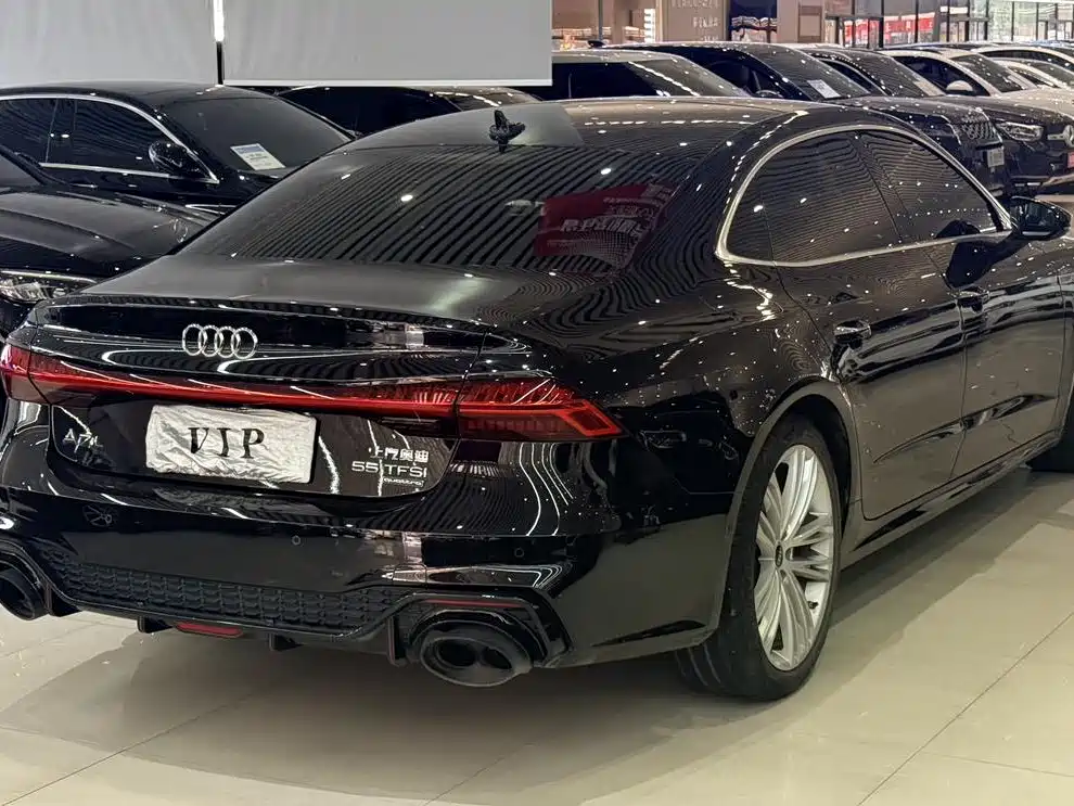 Audi A7L 2023 — фото 8