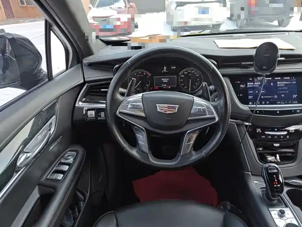 Cadillac XT5 2021