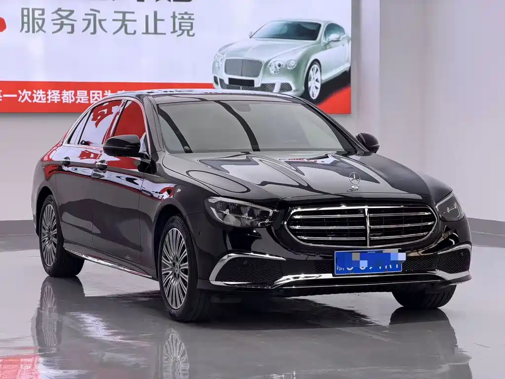 Mercedes-Benz E-Class 2023